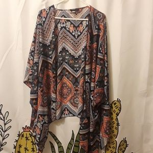 Milly Daisies Paisely Kimono Size XL.